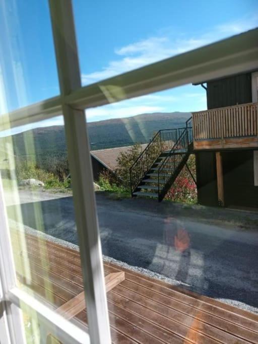 Koselig Leilighet , Med Parkering Og Ski In &Out. Apartamento Oppdal Exterior foto